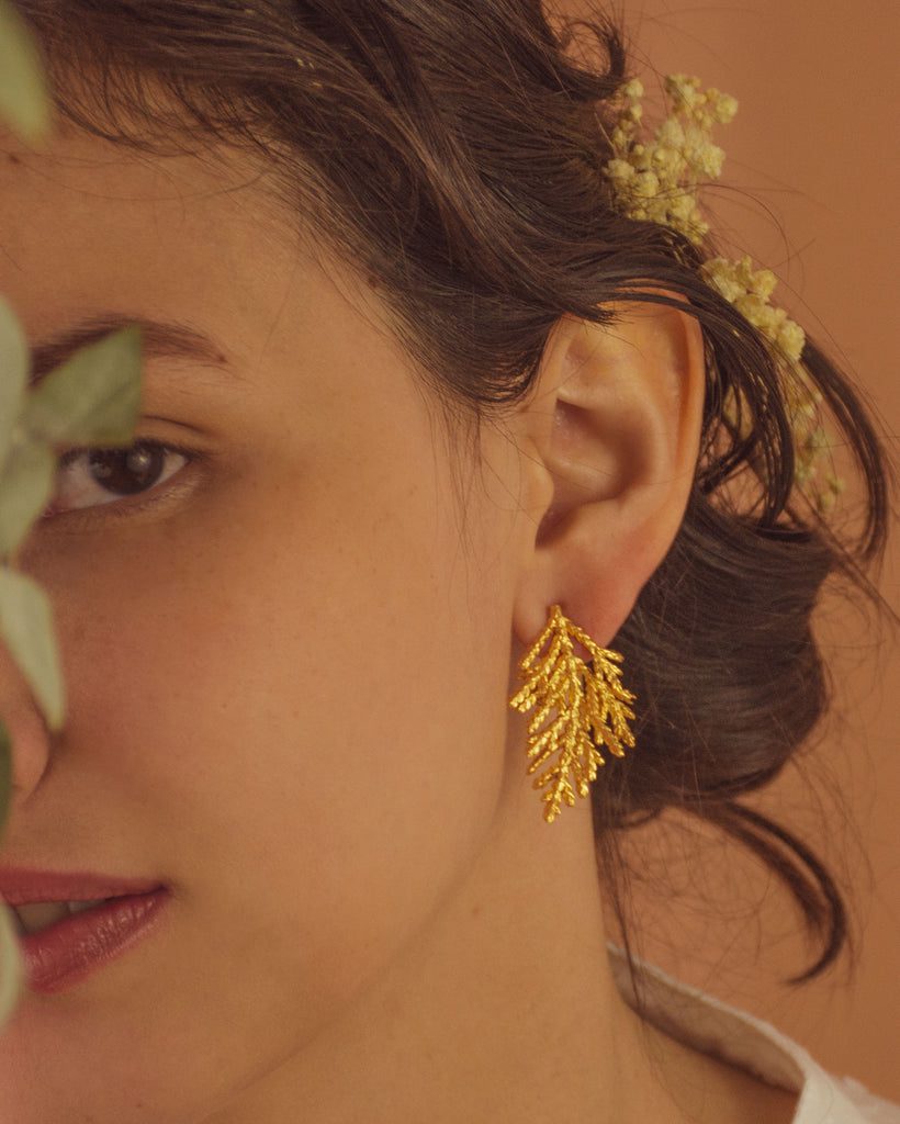 Aretes Hoja Pino Mediano - Image 2